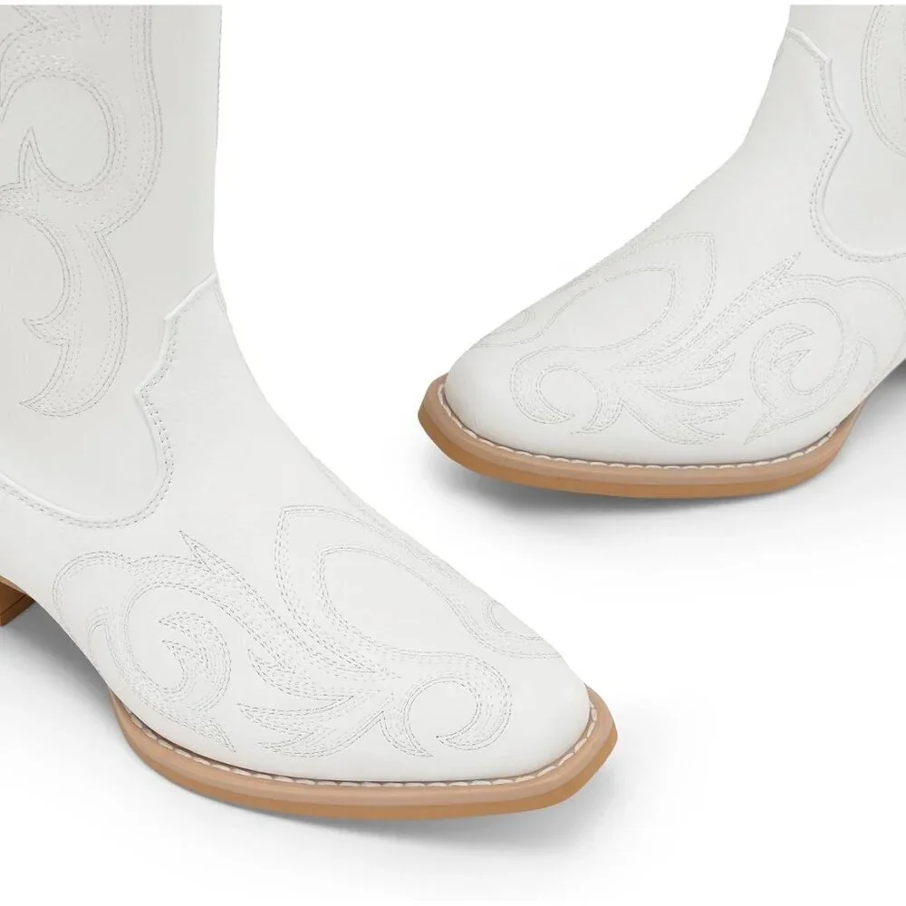 Women Faux Leather White Knee High Chunky Heel Side Zipper Embroidered Boot
